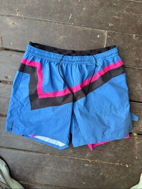 chubbies Bright Hot Pink 5.5" Inseam Shorts size Large